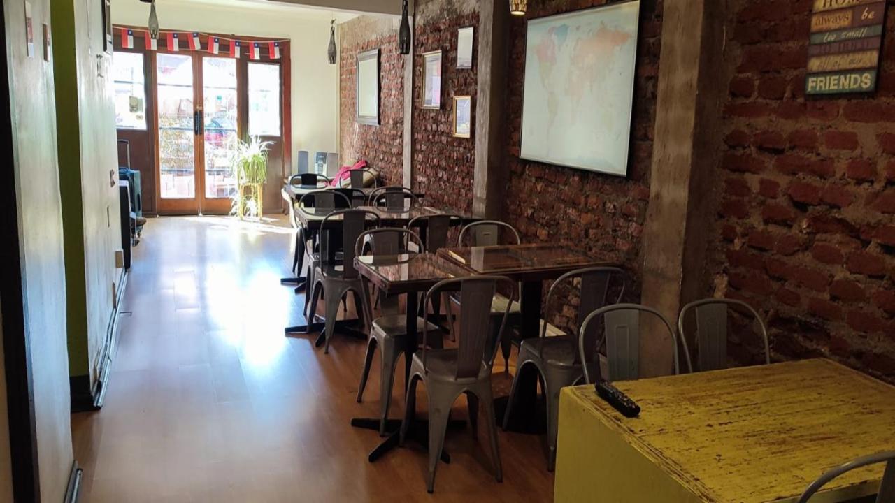 Hostel Aji Santiago