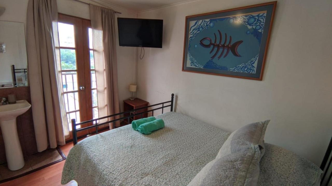Hostel Aji *